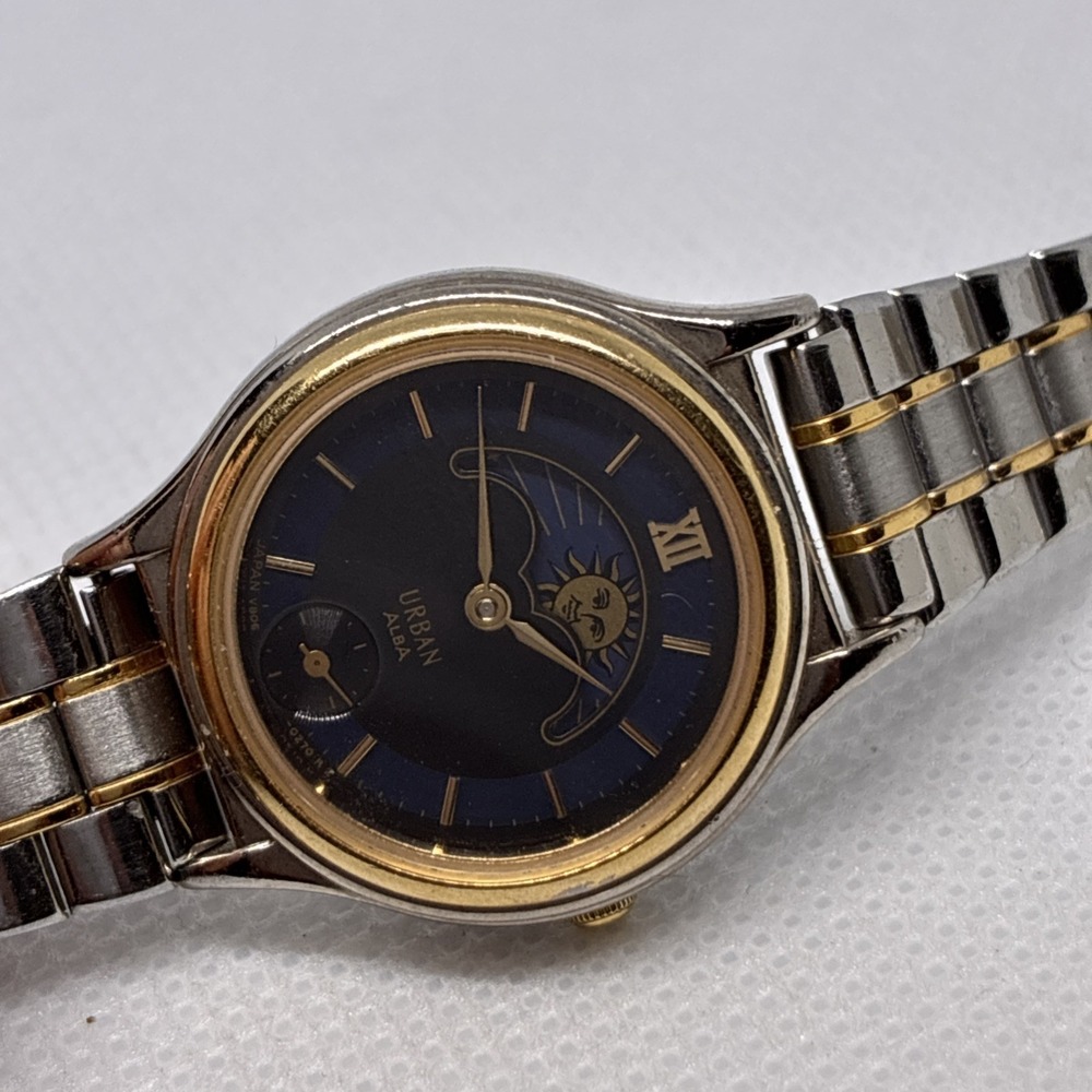 Seiko Alba V806-0150 Small Second Sun Moon Two-Tone Qz Womens Watch FOR PARTS !!